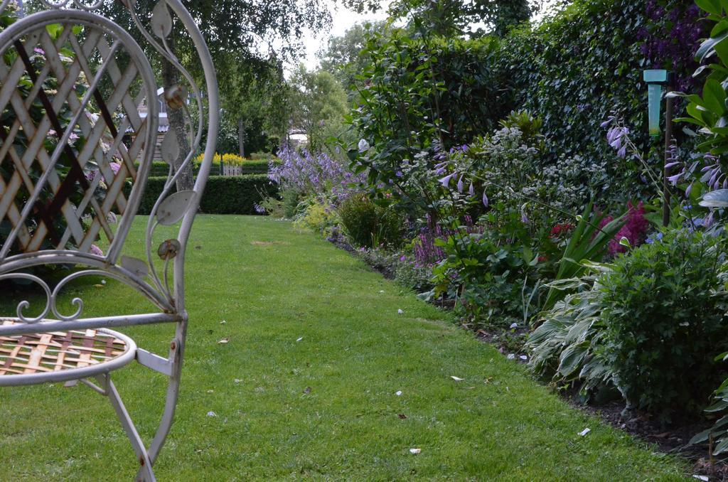 Bloemenhoeve Bed and Breakfast Birdaard Εξωτερικό φωτογραφία